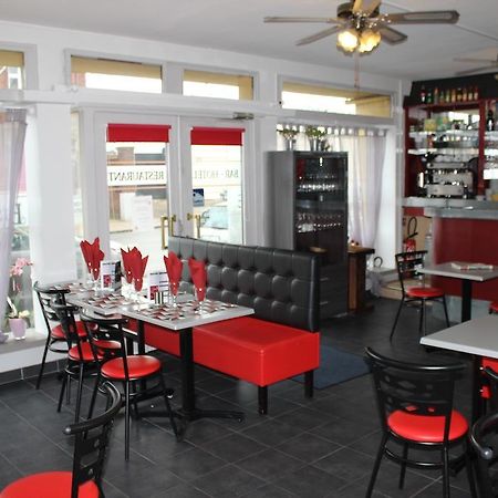 Le Bistro De L'Etoile Hotel Eu (Seine-Maritime) Kültér fotó